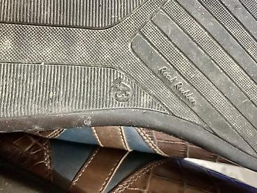 Кроссовки и спортивная обувь: Мужская обувь — набор из 3 пар Каждая по 1500 Состояние нового носили — 14