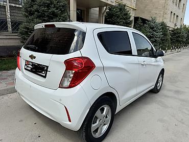 ветровик спарк: Chevrolet Spark: 2020 г., 1 л, Вариатор, Бензин, Хэтчбэк — 4