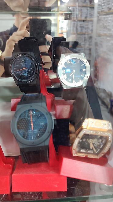 bakida saat: Hublot tərzində kişi qol saatları – müxtəlif modellər və üslublar — 10