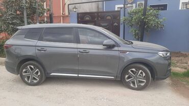 çeşqa maşını: Jeep : 2 l | 321 km