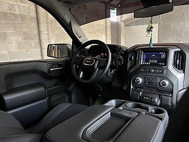 Продажа авто: GMC Sierra: 2023 г., 2.7 л, Автомат, Бензин, Пикап — 7