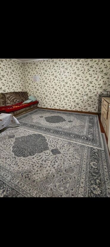 продаю дом аламидин рнок куликоский: 60 кв. м, 3 бөлмө, Унаа токтотуучу жай, Забор, тосулган