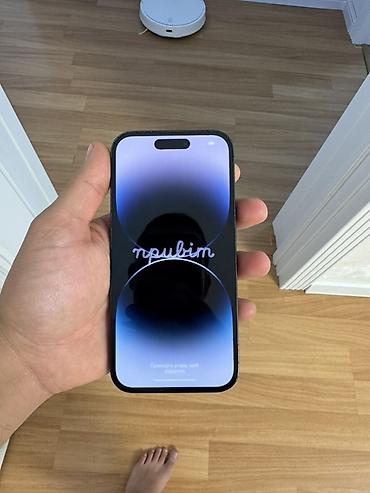 Apple iPhone: IPhone 14 Pro, Qara — 3