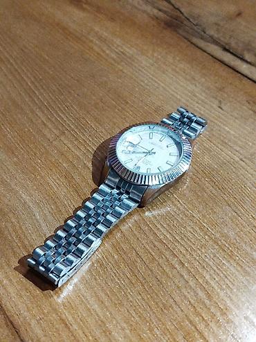 кол саат: Классические наручные часы в стиле Rolex Datejust. - Материал — 3