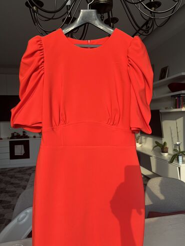 Ziyafət donları: Asosdan alinib. Ingiltereden getirilib. Alış qiymətlərini qeyd edirem — 3