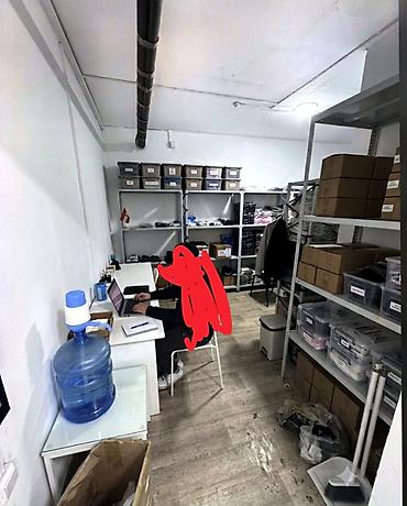 под склад: Сдаётся помещение под ЛЮБОЙ ВИД ДЕЯТЕЛЬНОСТИ (53 кв.м) — мкр Кок жар — 1