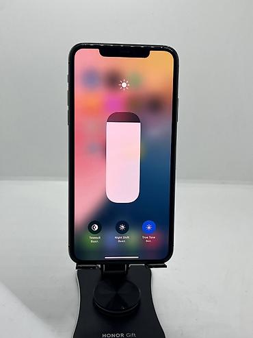 apple zone: IPhone 11 Pro Max, Б/у, 256 ГБ, Черный, Защитное стекло, Чехол, 72 % — 10