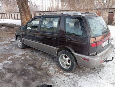 Mitsubishi: Mitsubishi Space Wagon: 1993 г., 2 л, Механика, Бензин, Минивэн