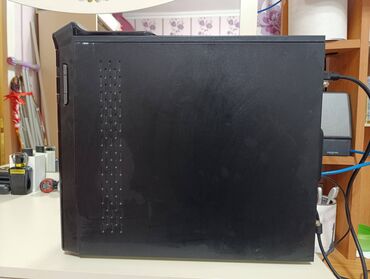 Masaüstü kompüterlər və iş stansiyaları: I3-2100 GeForce GT 220 RAM 8 SSD (təzə Lexar original) 128Gb HDD WD — 6