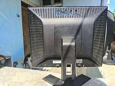 komputer manitorlari: Dell LCD monitor - Brend/model: Dell (etiketdə görünən seriya — 3