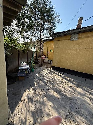 Продажа квартир: 3 комнаты, 40 м², Индивидуалка, 1 этаж, Косметический ремонт — 10