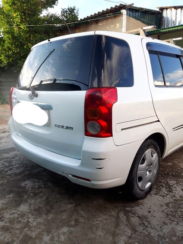 Toyota: Toyota Raum: 2003 г., 1.5 л, Автомат, Бензин, Хэтчбэк — 2