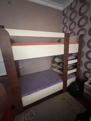 Çarpayılar: İşlənmiş, İkinəfərlik çarpayı, Bazasız, Matras ilə, Siyirməsiz, Azərbaycan