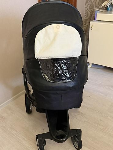 Modullu arabalar: Uşaq arabası – Footskoo (brend loqosu “footskoo” kimi görünür), qara — 7
