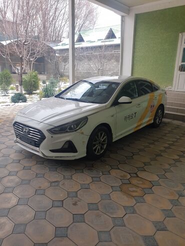 Hyundai: Hyundai Sonata: 2019 г., 2 л, Автомат, Газ, Седан — 1
