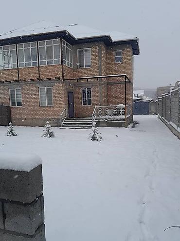 Продажа коттеджей и домов: Продается двухэтажный кирпичный дом с большим участком. 4,5 соток — 2