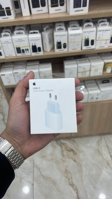 tapsi adaptör: Адаптер Apple, 20 Вт