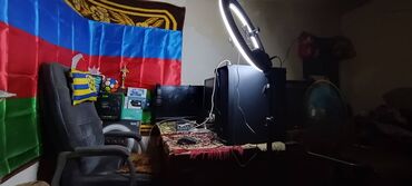Monitorlar: Elani diqqetnen oxu) yayincilar rahatliqla istifade edeceyi seyler