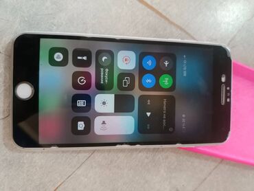 телефон айфон 7 8: IPhone 8 Plus, Б/у, 64 ГБ, Белый, Чехол