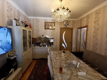 Həyət evləri və villaların satışı: 3 otaqlı, 6 kv. m, Kredit yoxdur, Orta təmir — 15