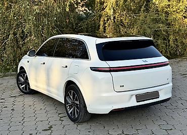 Lixiang: Lixiang L7: 2023 г., Гибрид, Кроссовер — 2