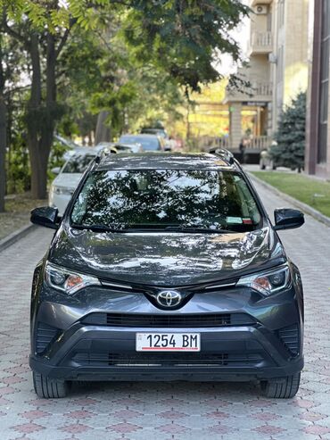 Toyota: Toyota RAV4: 2018 г., 2.5 л, Автомат, Бензин, Кроссовер