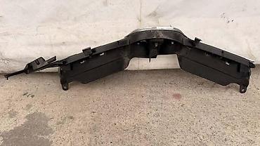 rezervoar: MASKA GRILL ZA TOYOTA AURIS OD 2012. DO 2015. GOD — 3