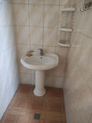 Uzunmüddətli kirayə evlər: 150 kv. m, 7 otaqlı, Qaz, İşıq, Su -da lalafo.az — 5 Uzunmüddətli kirayə evlər: 150 kv. m, 7 otaqlı, Qaz, İşıq, Su — 5