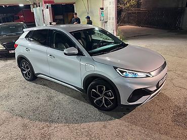 подсветка салона автомобиля: BYD Song Plus: 2023 г., Электромобиль, Кроссовер — 2