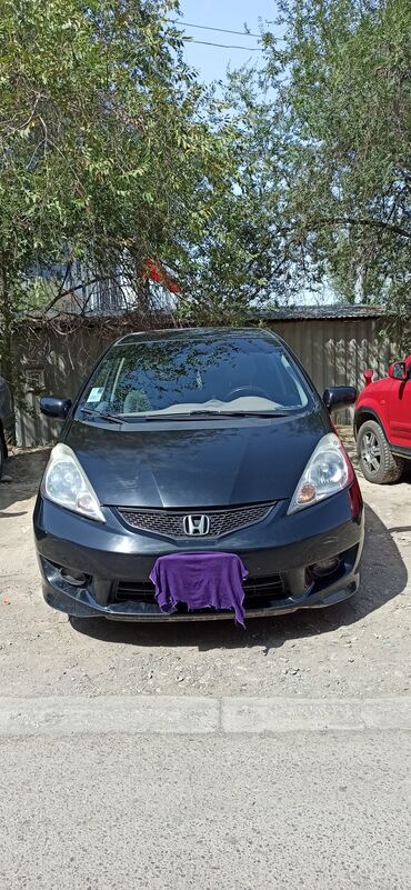 авто с последующим выкупом фит: Honda Fit: 2009 г., 1.5 л, Автомат, Бензин, Хэтчбэк