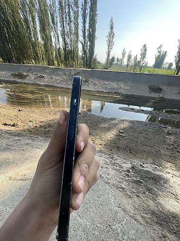 17 про макс бу: IPhone 13, Б/у, 256 ГБ, Синий — 3