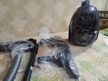 Samsung Tozsovran.işlenmeyib Yenidir Qəbzi var 1 il Zemanet var Real