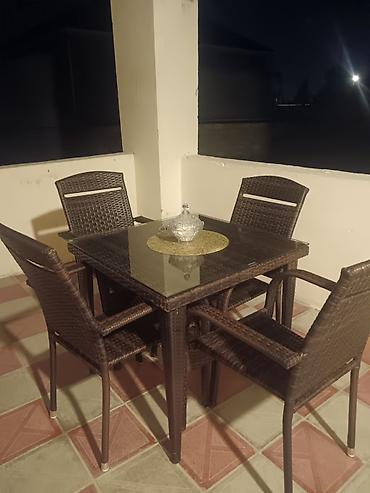 Masa dəsti 220₼. Yenidir. Ünvan Buzovna.(Qeyd edim ki 2 dəst var lalafo.az -da Masa dəsti 220₼. Yenidir. Ünvan Buzovna.(Qeyd edim ki 2 dəst var