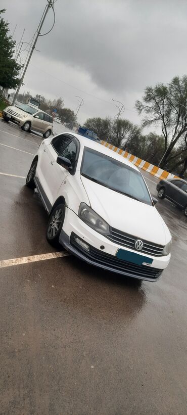 крылья на прицеп грузовой: Volkswagen Polo: 2014 г., 1.6 л, Автомат, Бензин, Седан