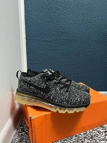 спортивные костюмы для женщин: Мужские кроссовки, 37, Nike, Новый, цвет - Черный, Самовывоз, Платная доставка