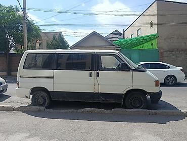 раф читири: Volkswagen Transporter: 1992 г., Фургон — 1