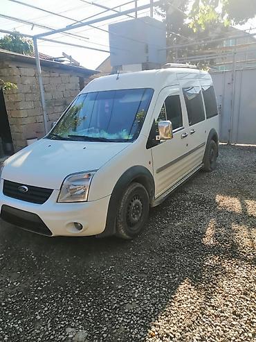 suse butulka: Ford Tourneo Connect: 1.8 l | 2008 il 5000 km Mikroavtobus — 1