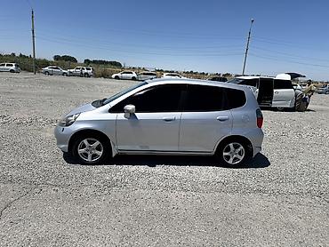 bis vip: Honda Fit: 2002 г., Автомат, Бензин, Хэтчбэк — 5