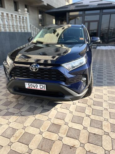 горный: Toyota RAV4: 2020 г., 2.5 л, Автомат, Бензин, Внедорожник