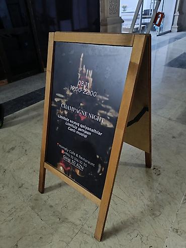 iphone ekran temiri: Restoran və coffeshoplar üçün çöl menüsü yaxşı vəziyətdə. təbaşir ilə — 2