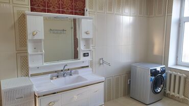 Долгосрочная аренда домов: 300 м², 6 комнат — 15