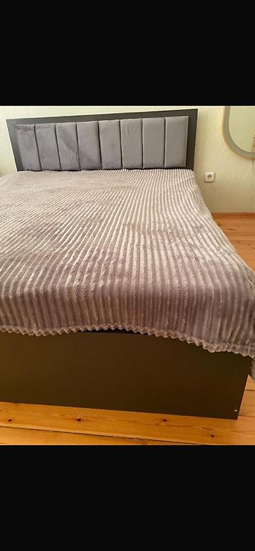 Geniş Çarpayı+matras daxil Təcili köç olduğu üçün satılır. Qiymətlə