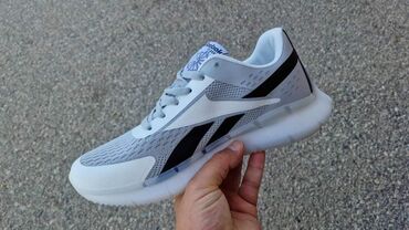 Women's Sneakers and athletic shoes: Nove reebok modeli od 41 do 46 za samo 3200 din — 1