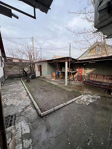 Продажа коттеджей и домов: Продается дом в районе Маевка! Дом кирпичный Площадь: 80м2 Участок — 9