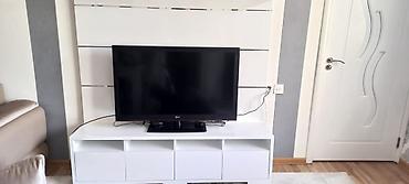 rəfi: Ağ rəngdə TV stend LG televizor 109 diaqanal birlikde satilir - — 1