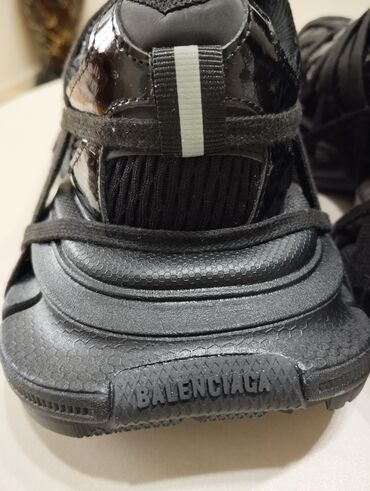 Krasofkalar və idman ayaqqabıları: Balenciaga Runner – qara rəngli idman ayaqqabısı (çift) - Rəng: tam — 7