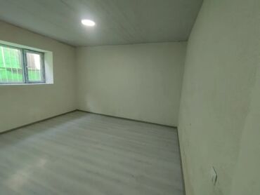 продается полуцокольное помещение: Чукотская/ Чапаева Сдается помещение под офис нотариус и тд