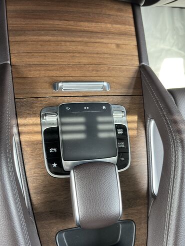 Mercedes-Benz: Mercedes-Benz GLE-class: 2019 г., 2 л, Типтроник, Бензин, Кроссовер — 12