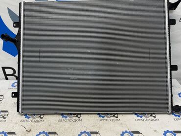 Радиаторы: Радиатор двс (дополнительный) Mercedes Benz S-klass W223 M254 2020 — 11