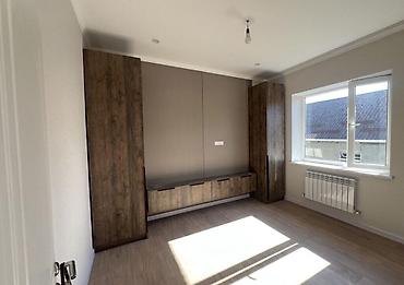 brk group: 1 комната, 30 м², Кара-Жыгач ж/м Индивидуалка, 2 этаж, Дизайнерский ремонт — 1